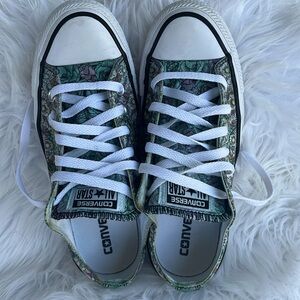 Pre-owned Converse All Star Floral Lace Up Athletic Shoes